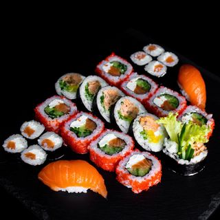 Set Łosoś (24 Kawałki)