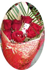 Букет от 7 рози с богата зеленина и луксозна опаковка (1бр)