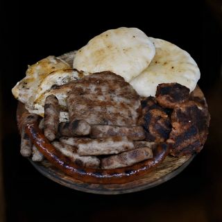 Pola kilograma pilećeg bataka
