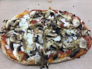Pinsa funghi