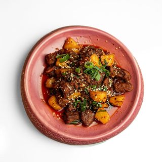 Ternera Al Estilo Seco Y Picante - 干烧牛肉