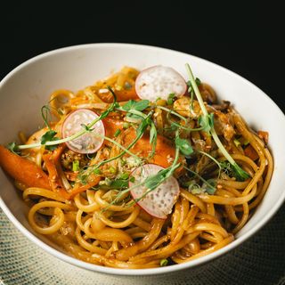 Wok De Pollo Con Salsa Oriental