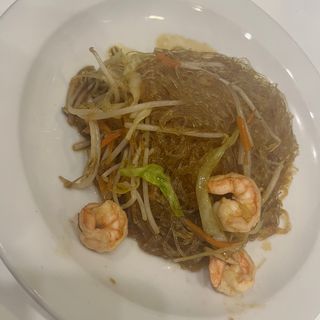 152. Spaghetti di soia con gamberi e verdure