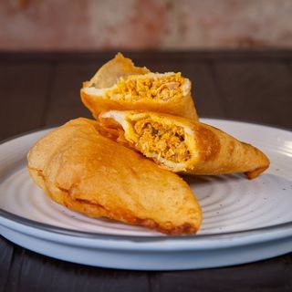 Empanada de cazón