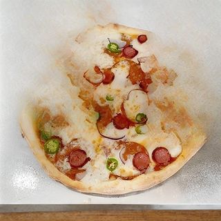 Pizza Dracula uriasa