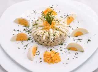 Яйчена салата със сос Тартар (270г)