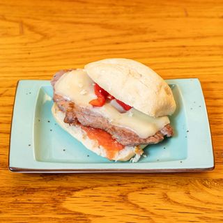 Montadito De Ternera