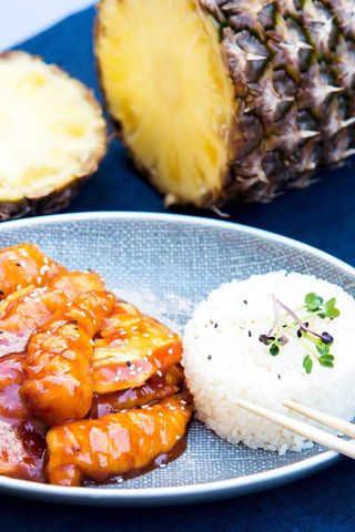 Gambori sa ananasom u slatko kiselom