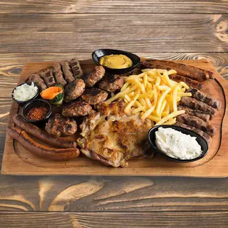 Mešano meso 1kg i Gratis 4x Coca-Cola 0.25l
