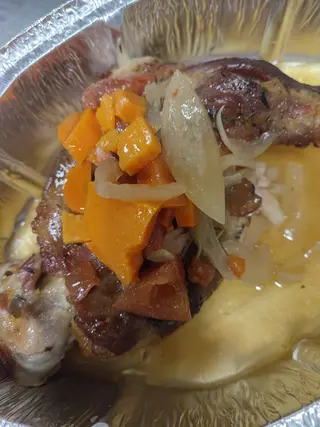 Paletilla De Cordero Asado