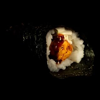 344. Temaki salmone cotto