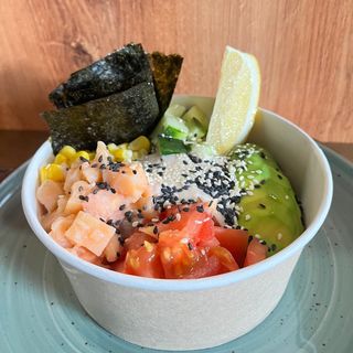 БОУЛ С СЕМГОЙ