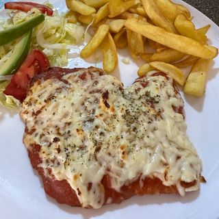 Milanesa de pollo napolitana 