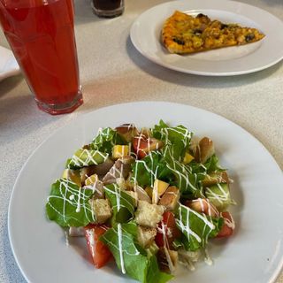 Салат "Цезарь"