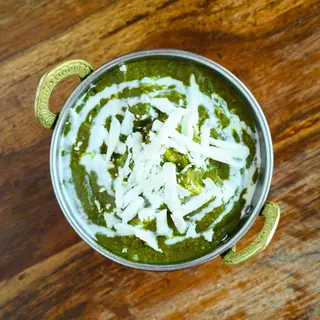 Palak Paneer (Vegetariano).