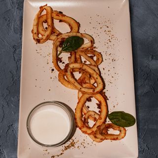 Калмари на плоча с риган и чесън   200г