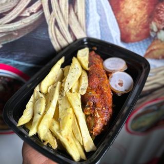 Potato fries and turkey 