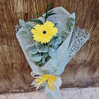 Gerbera Amarilla "Atardecer en Huelin"