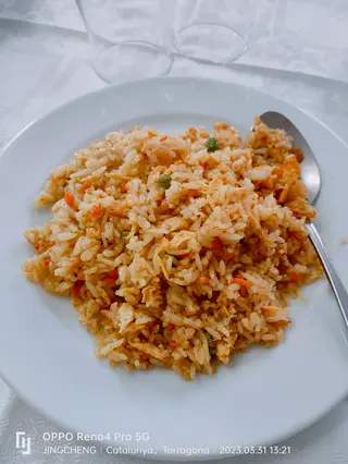29, Arroz Frito Cantonés
