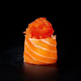 132. Gunkan salmone out