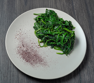 Жареный шпинат (300г)