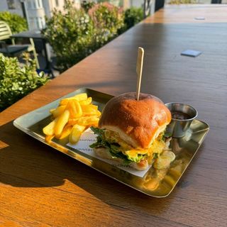 Fresh Double cheeseburger 