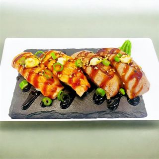 Tataki Nigiri Salmón (2 Uds.)