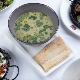 სამი სოკოს წვნიანი ტრიუფელის ზეთით