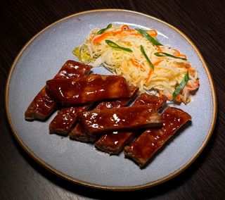 Свинячі реберця на грилі