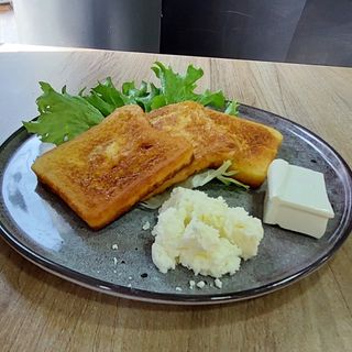 Prženice sa feta sirom