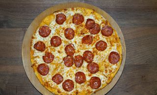პიცა პეპერონი 