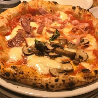 Pizza Prosciutto E Funghi