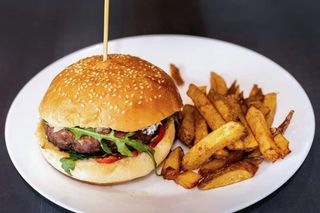 Delux jagnjeći burger