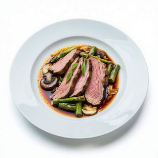 101. Pato con Bambú y Setas Chinas