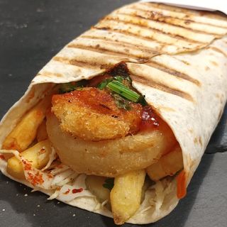 Shaorma chiftelute de broccoli si conopida si inele de ceapa (POST)