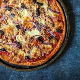 Pizza tuna