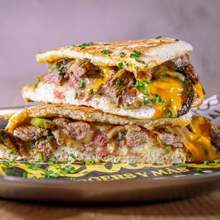 Sándwich Philly Cheese Steak