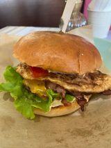 Телешки бургер