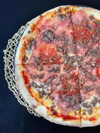 Pizza Boloñesa (33 cm.)