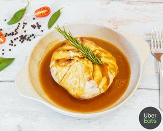 Francesinha em Massa de Pizza