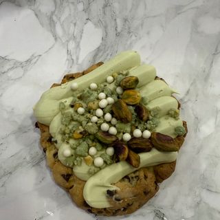 Crumble cookie con pistacchio e crumble al pistacchio