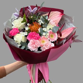 Bukiet kwiatów Pure Love