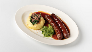 Конские колбаски с картофельным пюре