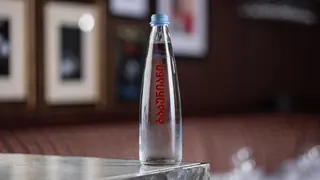 წყალი