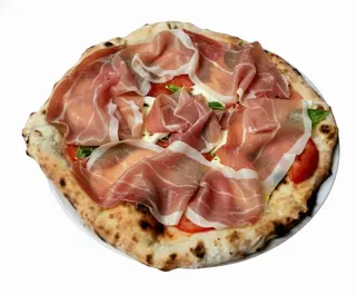 Caprese con crudo