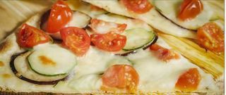 Pizza piatto verdure