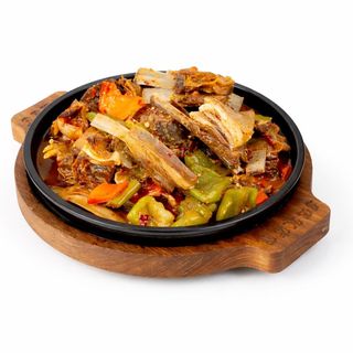 Тебян ян-ру (жареная баранина)