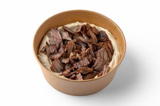 Hummus cu carne de vită