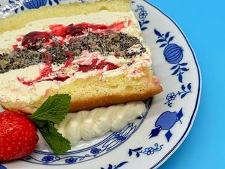 Пляцок вишневий (200g)