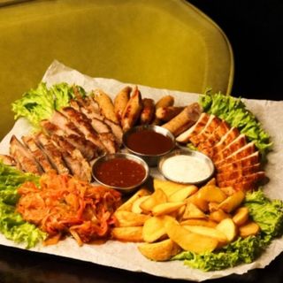 М'ясна дошка гаряча